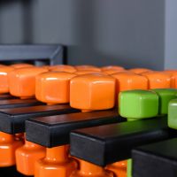 Гантель в виниловой оболочке, шестигранник PROFI-FIT 2 кг, оранжевая