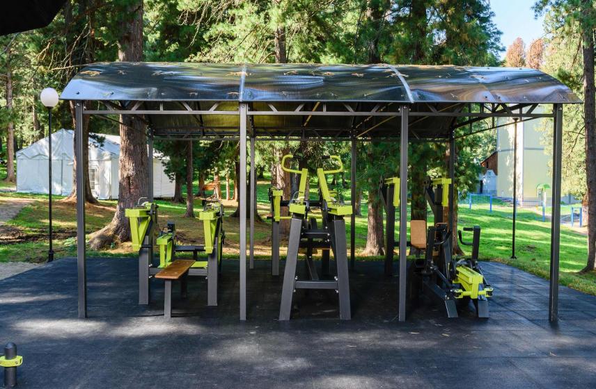 Спортивно-оздоровительный комплекс «Кедровый»